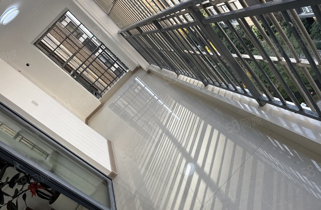 碧园印象桂林4室2厅143㎡51.8万二手房图片