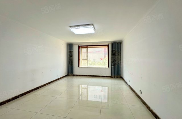 康苑雅居3室2厅159㎡123万二手房图片