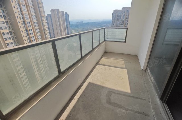 智禧湾3室2厅125㎡69万二手房图片