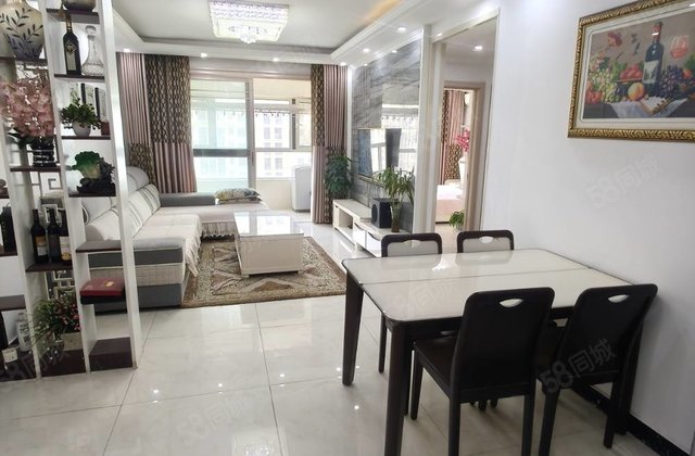 全屋精装 电梯新房 阿卡带车位 婚房拎包入住