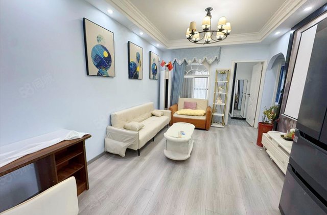 中天广场国际公寓3室2厅78㎡77.8万二手房图片