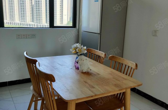 佳兆业金域天下3室2厅90.02㎡70万二手房图片