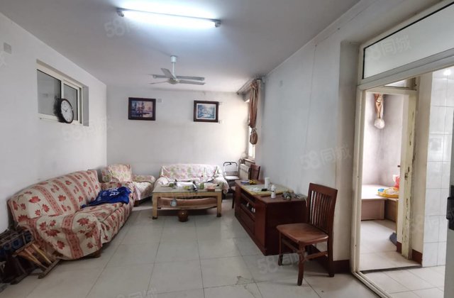 房东急售，二楼正规三室，海源丽都，三院，建设路  ，香江