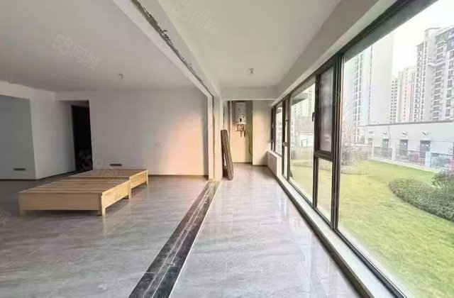 急售！城市芳华 166平135万大宽厅单价8000多送车位