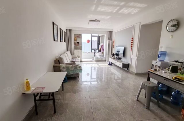 次新小区观景房，客厅朝阳免大税，莲湖新城 昌润莲城 出行方便