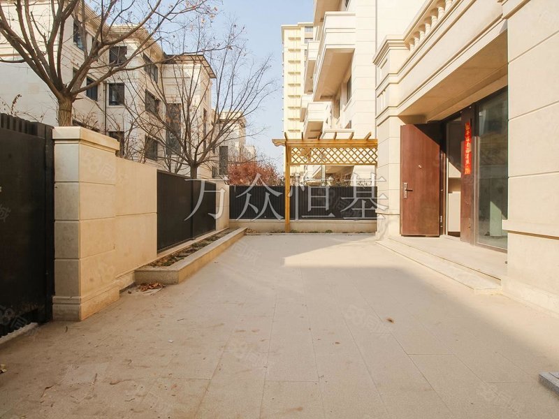 國瑞熙墅二區(qū)5室2廳3衛(wèi)418.21㎡南北1550萬