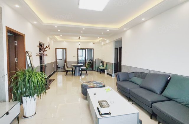 闸口文轩外国语东关国际商品精装四室242万带储免大税书香澜庭