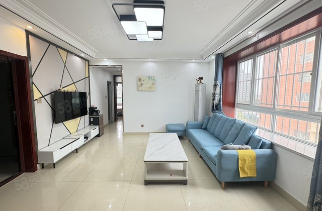 香江西临 妇幼保健院 电梯房 三室 边户 精装修 免大税急售