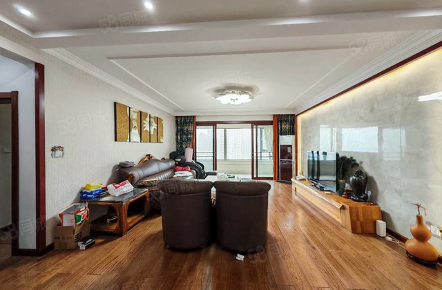 润景苑 东区 外国语新一中  精装好房 五室两厅三卫邻包入住