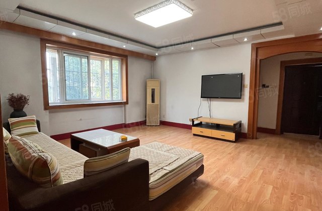 房东急售，凤凰新城别墅区，东文轩多层3楼，免大税，双阳台！