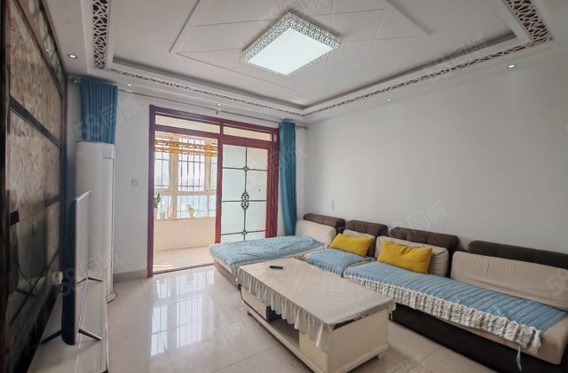 莲湖花园 小三房 精装修 楼龄新 带电梯 医疗配套成熟