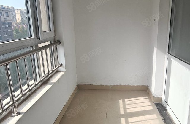 房萃苑小区！新世纪花园！豆营两室！送储藏室！免大税！