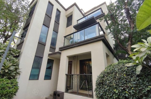 急售 铁路西板块 新力荔红花园叠墅送车位 一手转名少10万