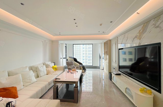 富兴时代御城5室2厅202.34㎡400万二手房图片