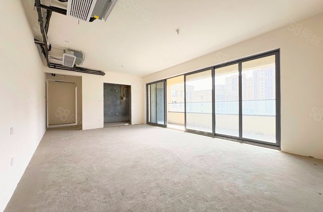 金隅上城郡4室2厅155㎡184万二手房图片