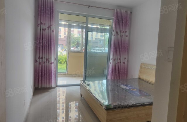 金田阳光城小三居视野好带电梯，房东直卖地下室送车位价格可议