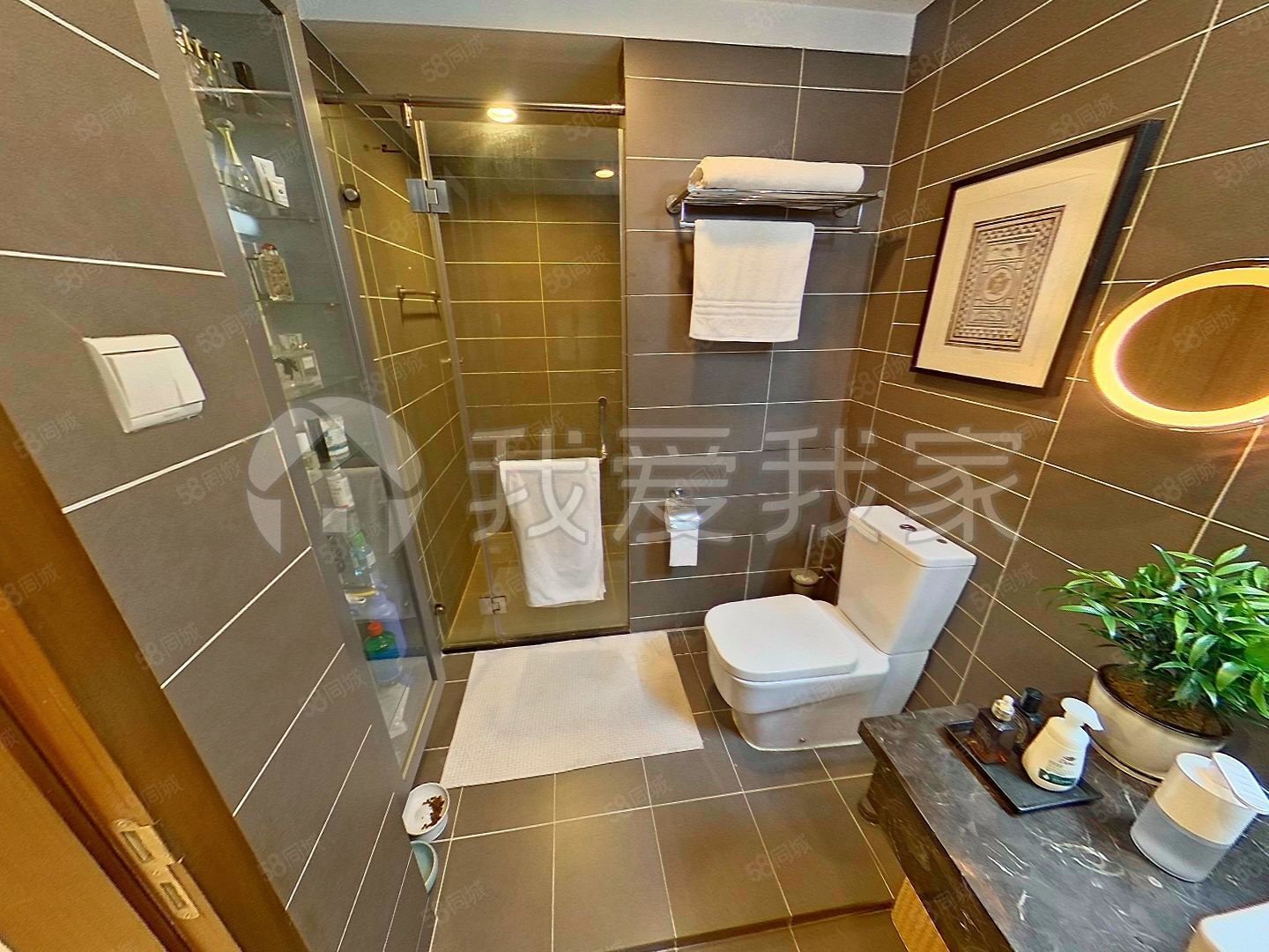 朱雀門(mén)小區(qū)3室2廳2衛(wèi)141.88㎡南北2360萬(wàn)