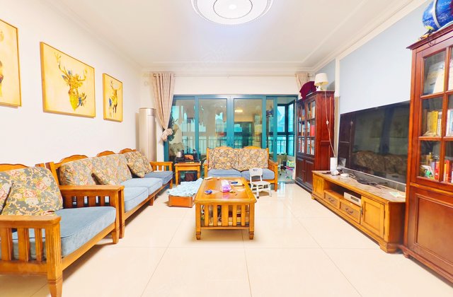 岳麓恒大华府4室2厅157.41㎡198万二手房图片