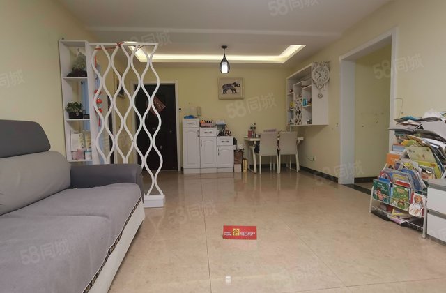 花样年华2室2厅104.34㎡279万二手房图片