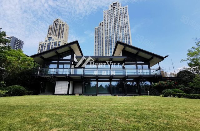 青岛二手房 崂山二手房  麦岛二手房  (私家泳池)海信贺府独栋别墅