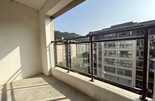 江山原筑3室2厅110㎡61.8万二手房图片