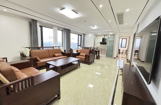 抢绿城百合大平层，带车位储藏室精装修证上167好楼层观景房