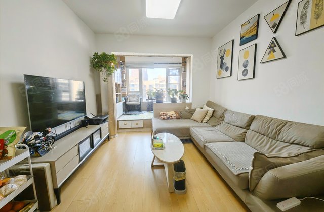 中海右岸(一期)2室2厅72.53㎡106.9万二手房图片