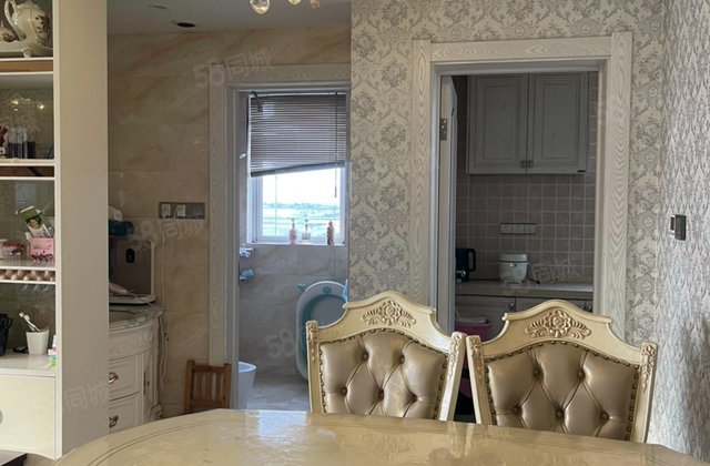 帝景蓝湾(江都)3室2厅130㎡139万二手房图片