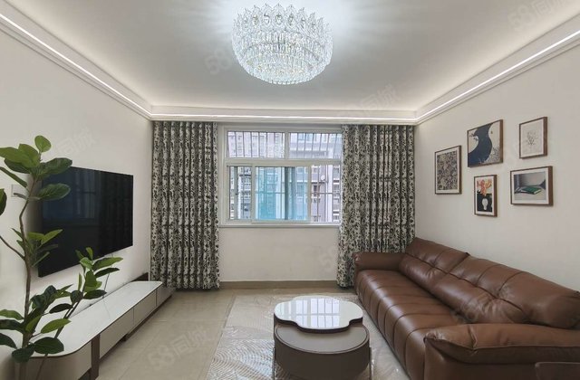 望湖小区 精装 三室 位置安静 急售