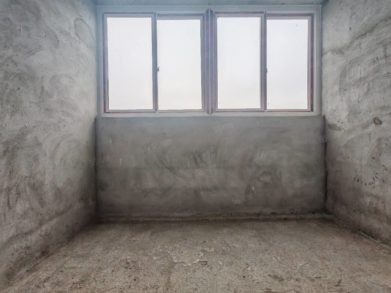 常隆花园3室2厅2卫122㎡南北56.8万