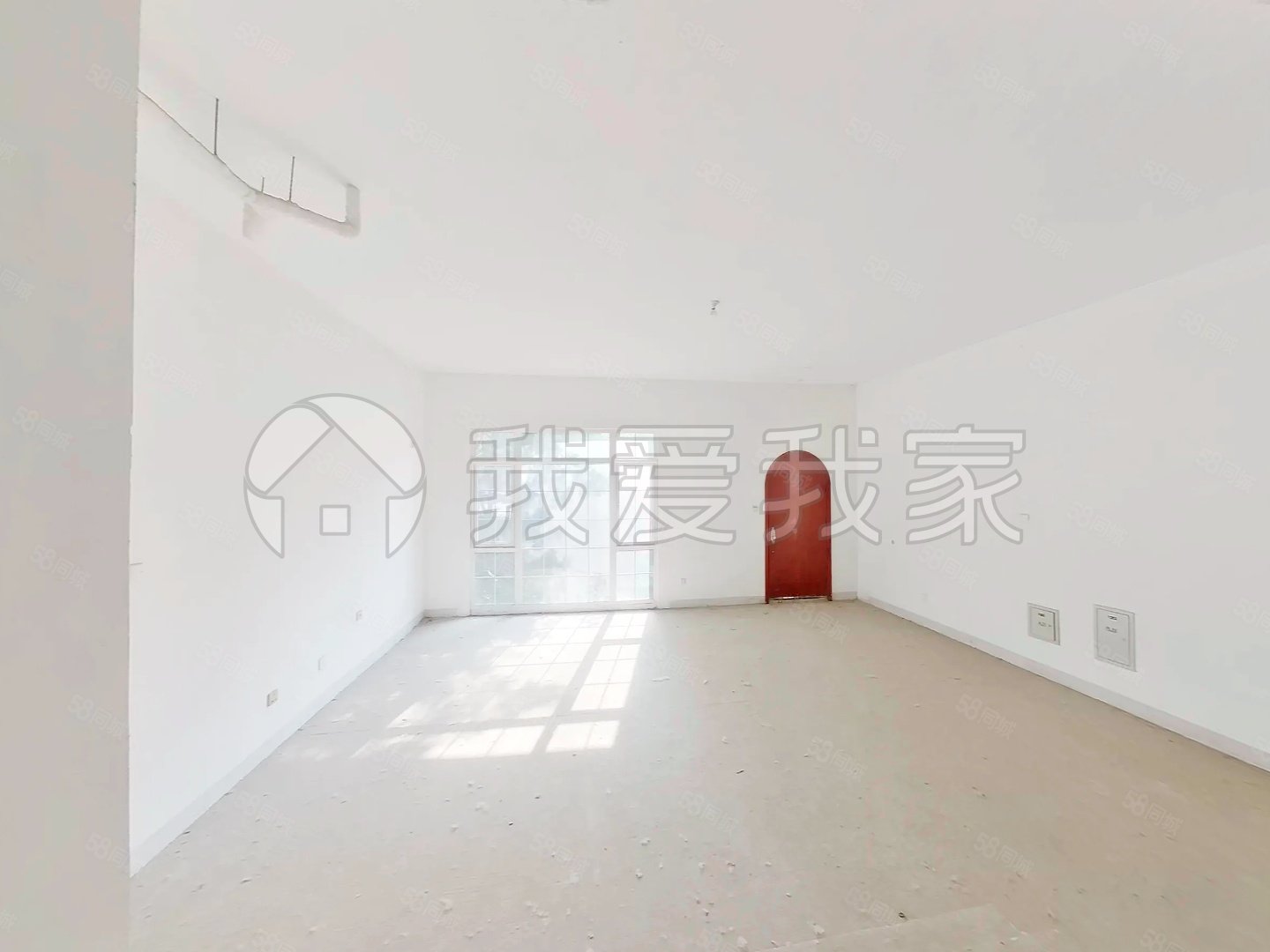 金科帕提歐(別墅)8室3廳5衛(wèi)339.65㎡南北690萬