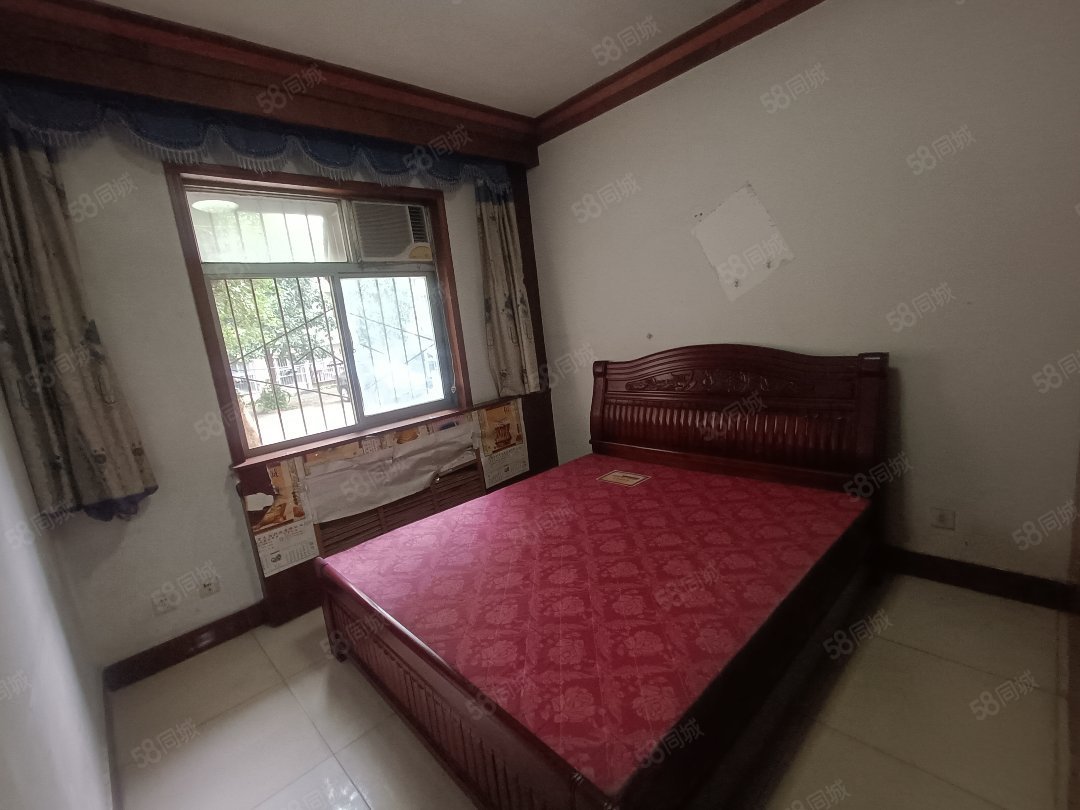 轮胎东村2室2厅1卫76㎡南北23万