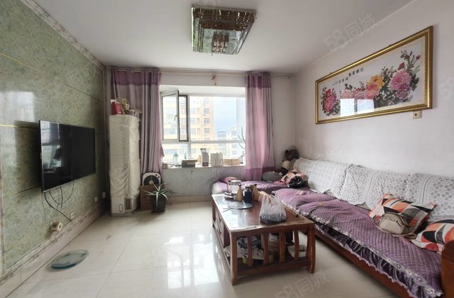 阳光实验，三里铺，月亮湾电梯洋房中间层边户，带车位储。