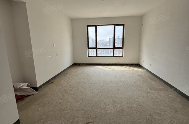 天骄城3室2厅141㎡105万二手房图片