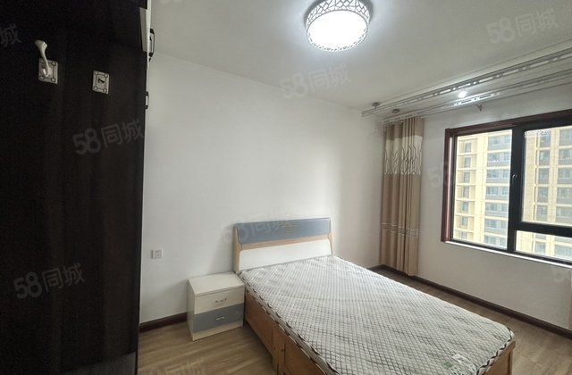 房东急出 百合新低 边户 一梯一户 免大税