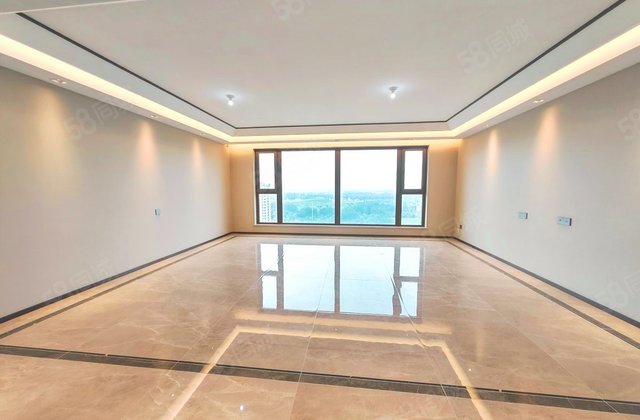 万科紫郡3室2厅151㎡136万二手房图片