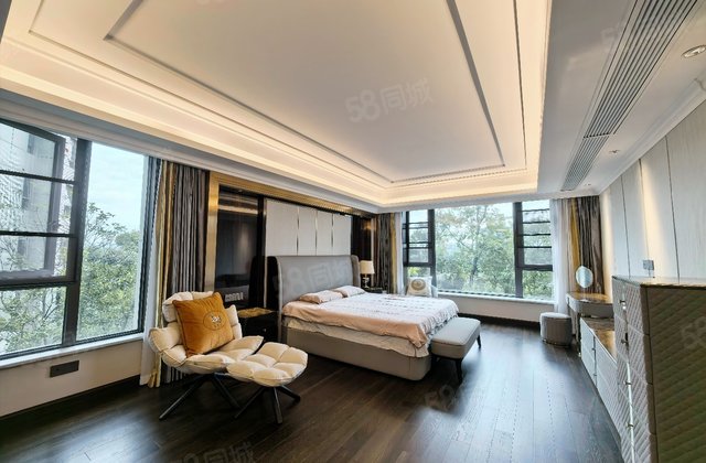 复地金融岛4室2厅257.66㎡1960万二手房图片