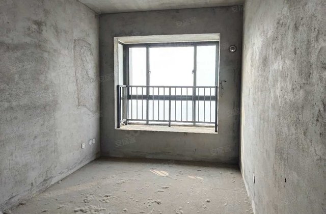 龙源名苑3室2厅138.6㎡83万二手房图片