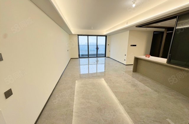 保利广佛湾堂悦4室2厅140.73㎡255.4万二手房图片