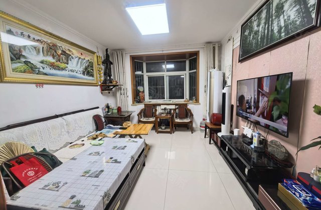 急售 文轩本部 闸口东关国际 电梯洋房 好停车 三室 送储