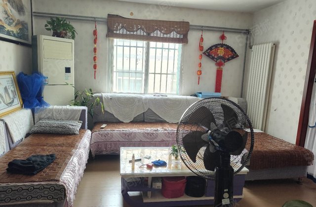 凤凰小区3室2厅100㎡43万二手房图片