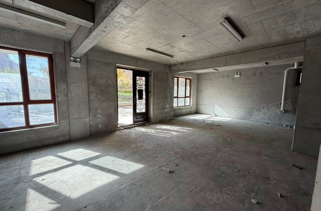 中景华庭C区5室3厅254㎡280万二手房图片