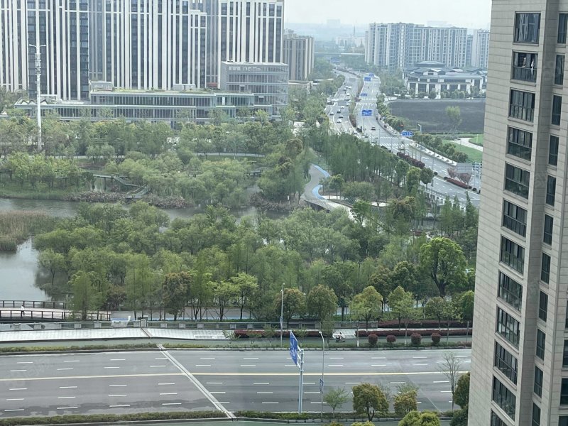 比高的一套139平边套,509万,楼层很好,16楼,荣安观江园-宁波58同城