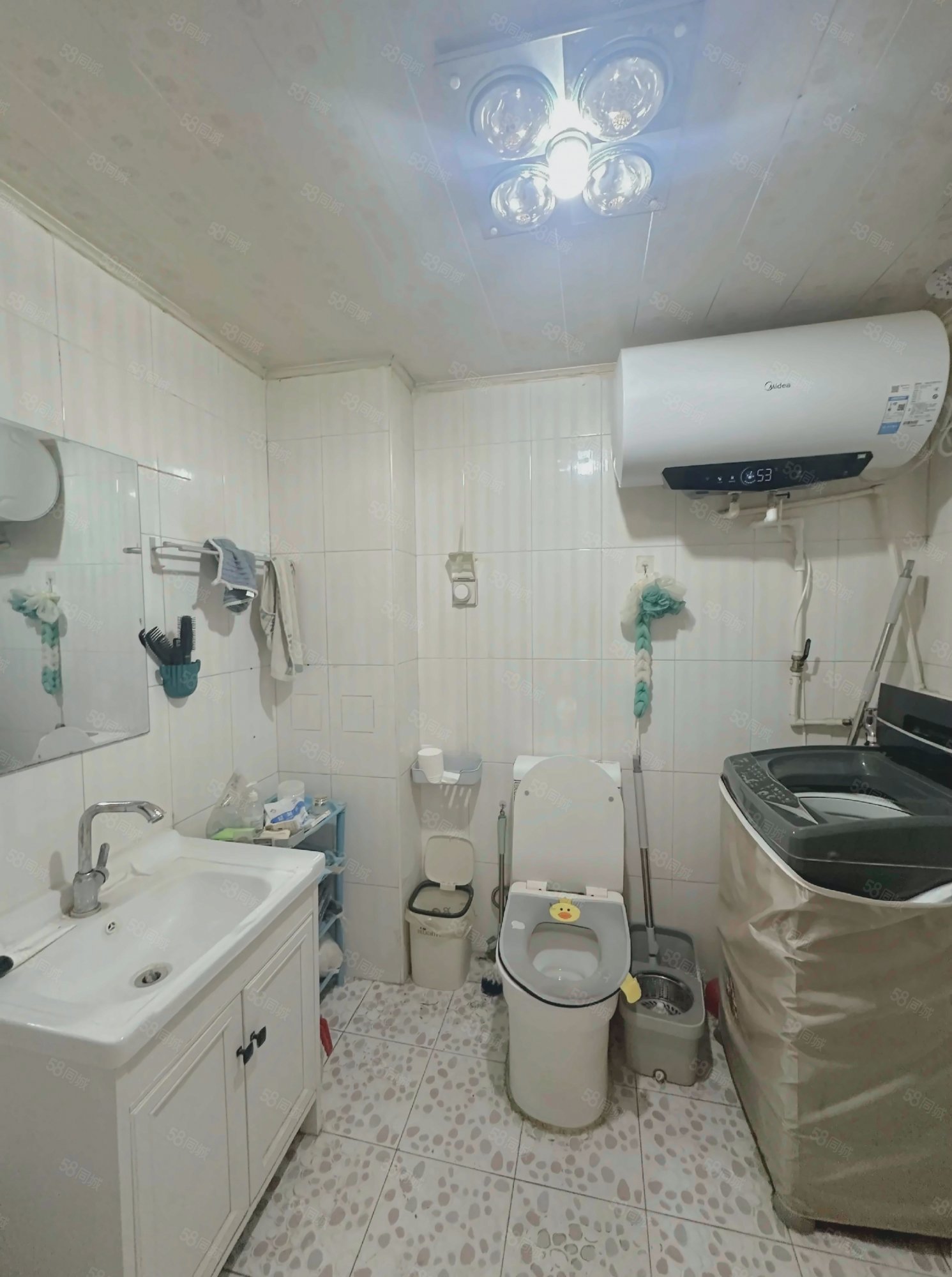 順鑫朗郡2室1廳1衛(wèi)89㎡南北133萬