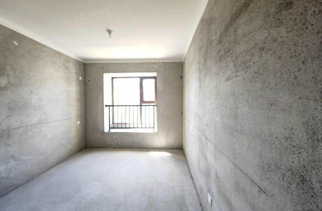 汉光悦府4室2厅165㎡185万二手房图片