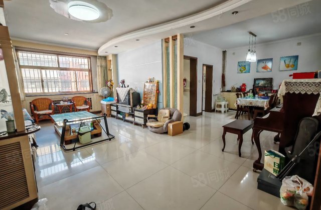 文轩！电业局五院！三室朝阳！带阳面车库！