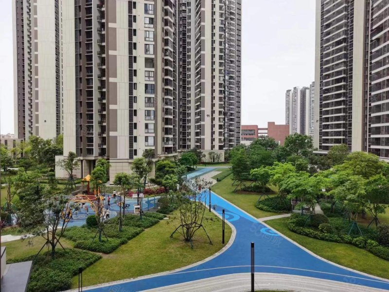东湾三期,江景精装未住过4房,南北通透,拎包入住,保利东湾-茂名58同城