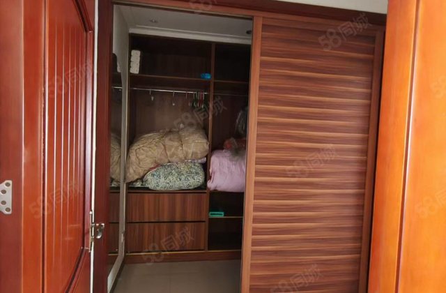 东盛世家3室2厅117㎡59.8万二手房图片