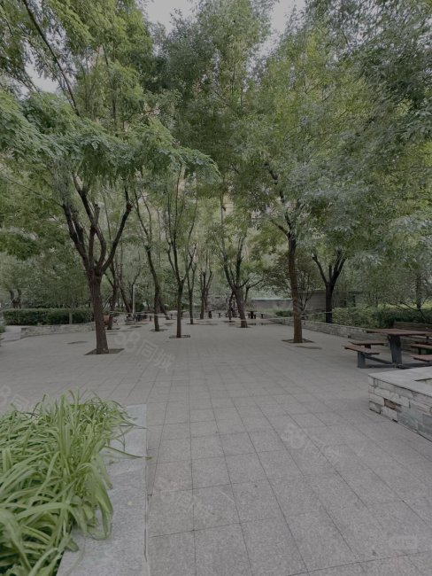 上京新航線3室2廳2衛(wèi)174.28㎡南北1258萬