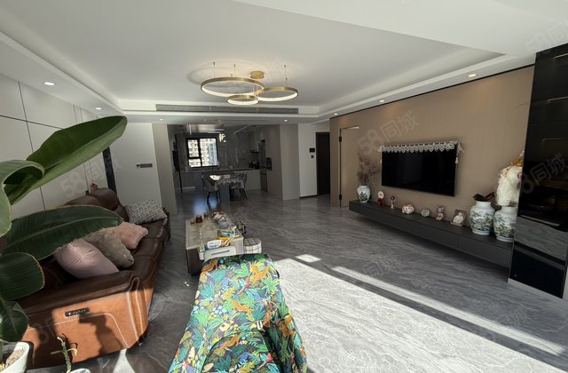 天澜璟樾4室2厅170㎡132.8万二手房图片